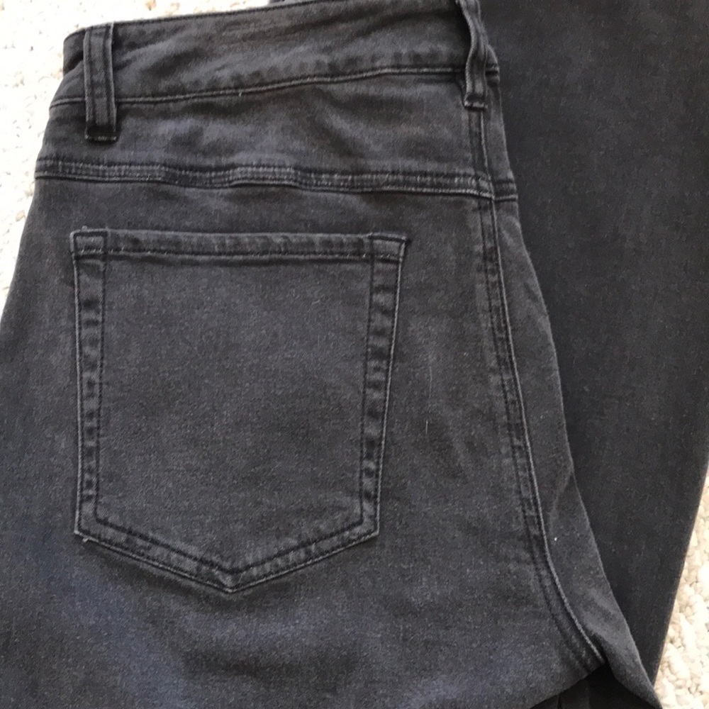 CAbi Curvy Slim Boot Jean - Picture 4 of 6